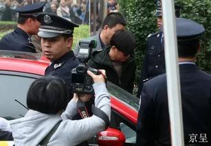 厦门交警吃瓜群众案件,真相与反思