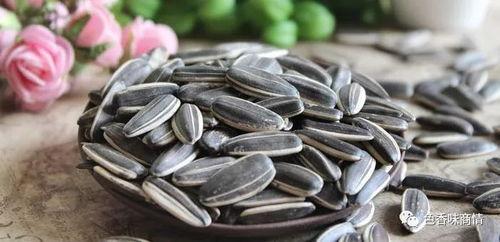 拿瓜子吃瓜照片,吃瓜乐趣无限——捕捉瓜界美食瞬间