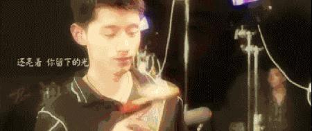 张继科理性吃瓜,揭秘体育明星的娱乐生活态度